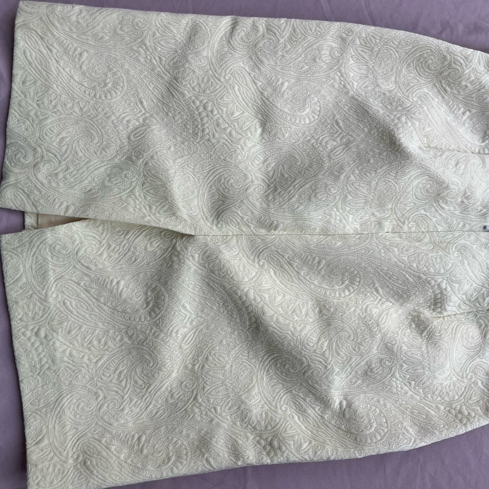 Banana Republic Cream Textured Skirt
